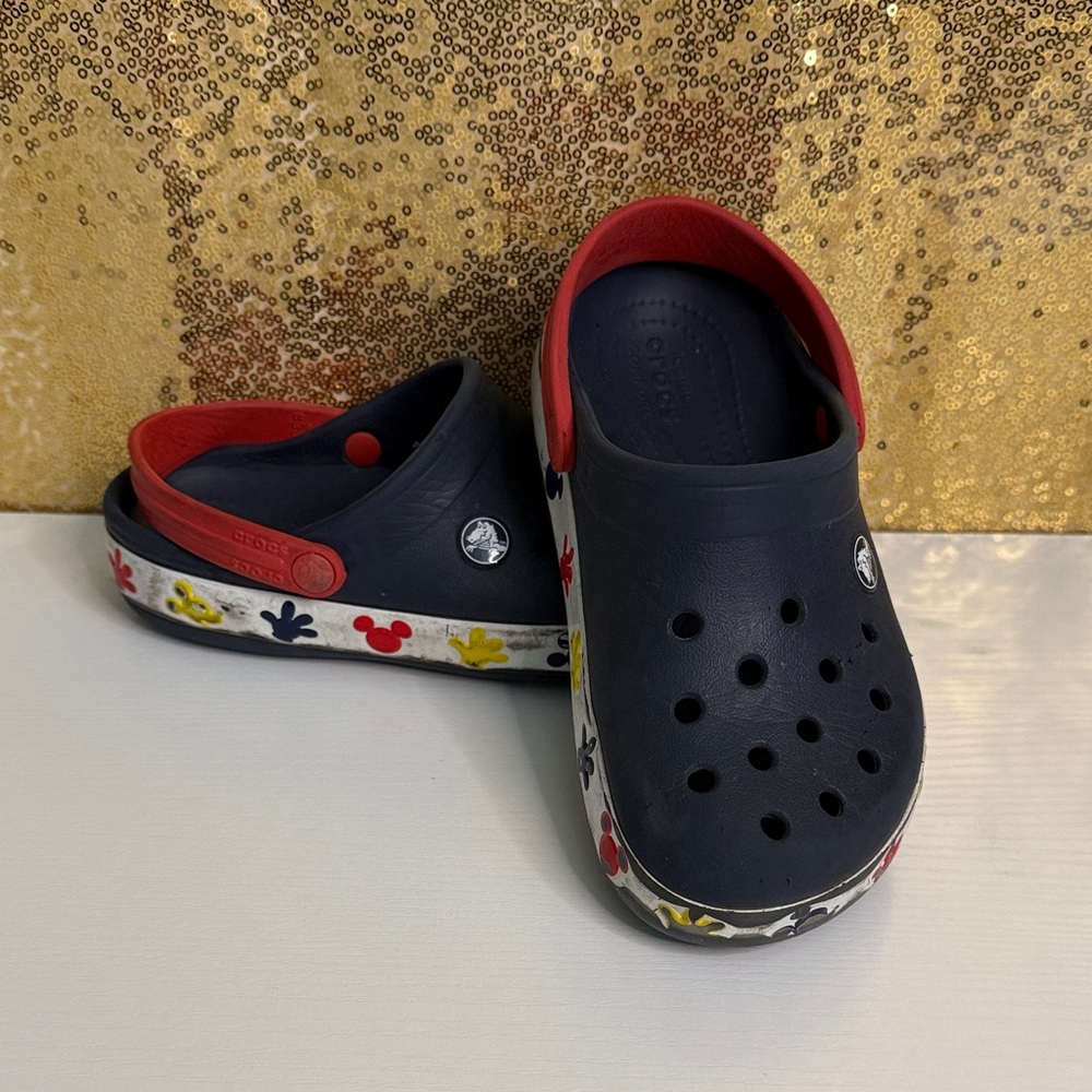 CROCS Fun Lab Disney Navy and Red Clogs with Fun Print